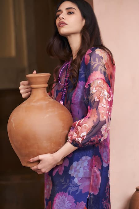 Buy Archana Shah Blue Bemberg Crepe Digital Printed Floral Round Pattern Kurta And Pant Set Online at Aza Fashions Buy_Archana Shah_Blue Bemberg Crepe Digital Printed Floral Round Pattern Kurta And Pant Set _Online_at_Aza_Fashions