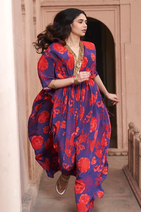 Archana Shah Blue Georgette Sequins V-neck Floral Print Kaftan at Aza Fashions Archana Shah_Blue Georgette Sequins V-neck Floral Print Kaftan _at_Aza_Fashions