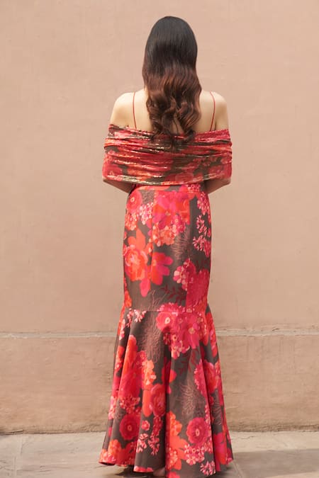 Shop Archana Shah Red Bamboo Sequins, Zari Sweetheart Floral Print Fishtail Skirt And Blouse Set at Aza Fashions Shop_Archana Shah_Red Bamboo Sequins, Zari Sweetheart Floral Print Fishtail Skirt And Blouse Set _at_Aza_Fashions