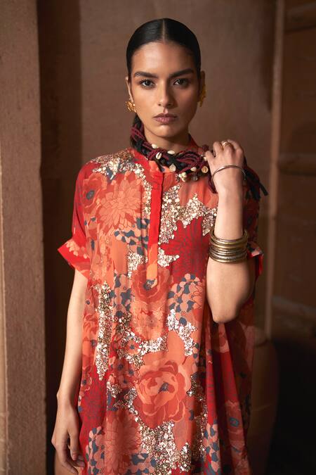 Archana Shah Red Bemberg Crepe Print Floral Stand Collar Moroccan Kurta With Pant at Aza Fashions Archana Shah_Red Bemberg Crepe Print Floral Stand Collar Moroccan Kurta With Pant _at_Aza_Fashions