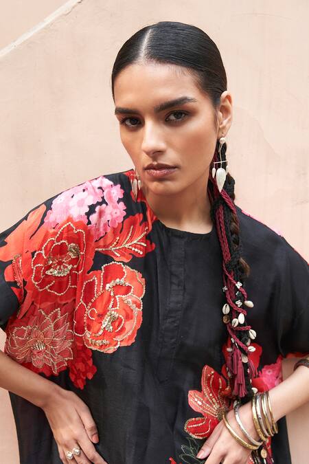 Buy Archana Shah Black Bemberg Silk Printed Florette Round Kurta And Pant Set Buy_Archana Shah_Black Bemberg Silk Printed Florette Round Kurta And Pant Set