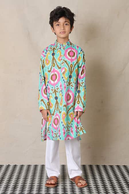 Anthrilo Floral Ikat Print Kurta With Pyjama 