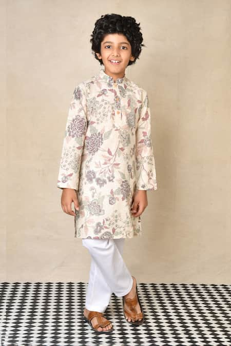 Anthrilo Floral Print Kurta With Pyjama 