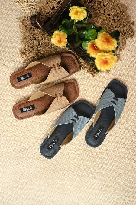 Buy Miraki Beige Textured Pattern Flats Online at Aza Fashions Buy_Miraki_Beige Textured Pattern Flats _Online_at_Aza_Fashions