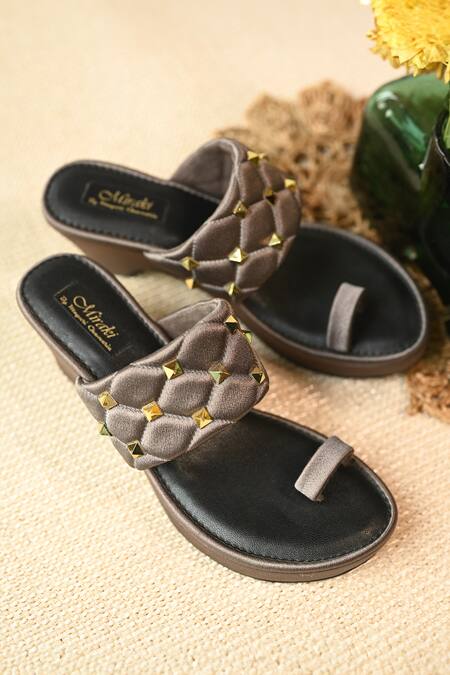 Buy_Miraki_Gray Stud Quilted Pattern Grey Wedges _Online_at_Aza_Fashions