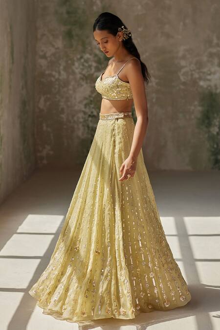 Zoon Green Silk Organza Sequins, Applique, Embroidery Sweetheart Thread Lehenga Set at Aza Fashions Zoon_Green Silk Organza Sequins, Applique, Embroidery Sweetheart Thread Lehenga Set _at_Aza_Fashions