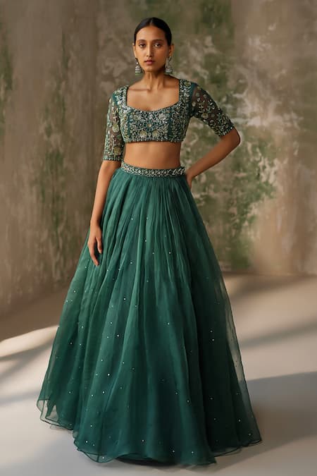Buy_Zoon_Emerald Green Silk Organza Sequins, Embroidery Scoop Neck Scattered Skirt Set _Online_at_Aza_Fashions