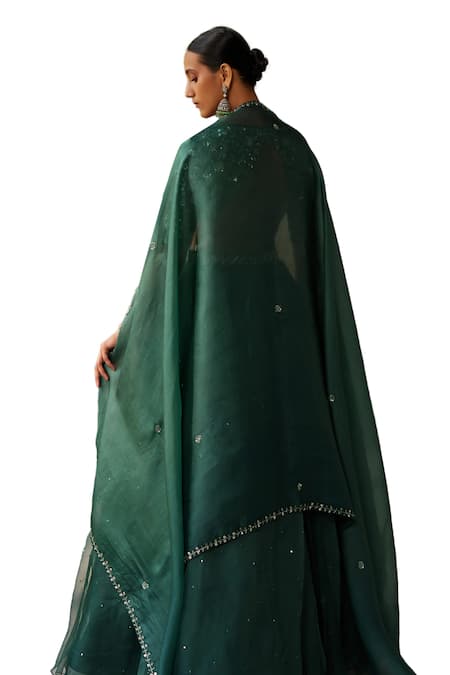 Buy_Zoon_Emerald Green Silk Organza Sequins, Embroidery Scoop Neck Scattered Skirt Set 