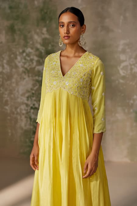 Buy Zoon Yellow , Cotton, Crepe, Organza Floral Embroidered Pleated Anarkali Set Buy_Zoon_Yellow , Cotton, Crepe, Organza Floral Embroidered Pleated Anarkali Set
