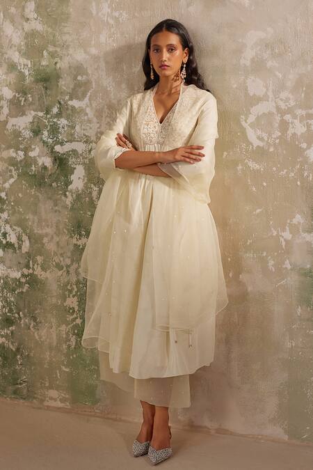 Buy Zoon Cream , Cotton, Organza Sequins, Aari Embroidered Pleated Anarkali Set Online at Aza Fashions Buy_Zoon_Cream , Cotton, Organza Sequins, Aari Embroidered Pleated Anarkali Set _Online_at_Aza_Fashions