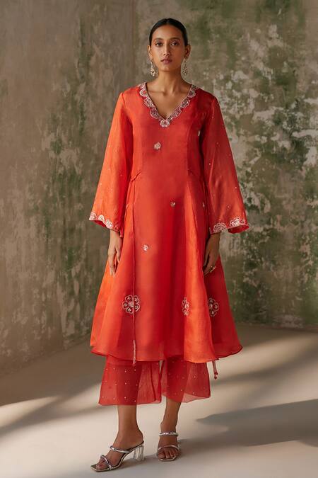 Zoon Red Silk Organza, Cotton Sequins, Beads, Embroidery V-neck Kurta Set Online at Aza Fashions Zoon_Red Silk Organza, Cotton Sequins, Beads, Embroidery V-neck Kurta Set _Online_at_Aza_Fashions