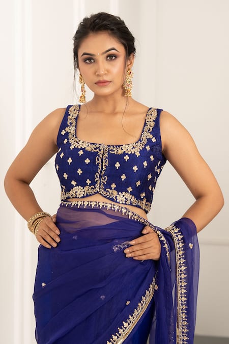 Gul By Aishwarya_Blue Organza, Embroidery Square Neck Border Saree With Blouse _at_Aza_Fashions