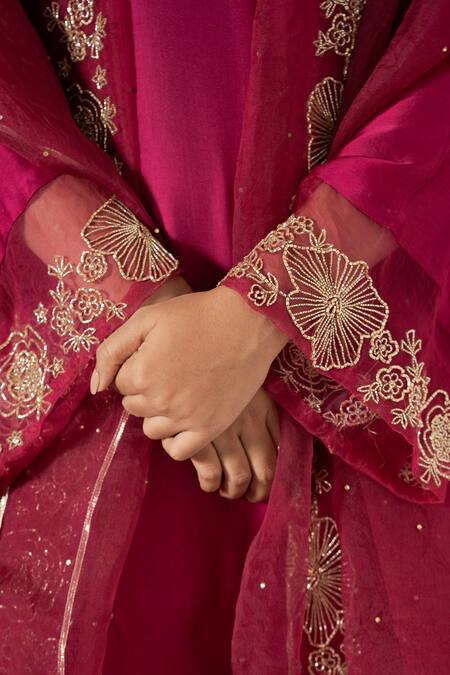 Buy_Gul By Aishwarya_Pink Satin, Organza, Embroidery V-neck Floral Kurta Pant Set _Online_at_Aza_Fashions