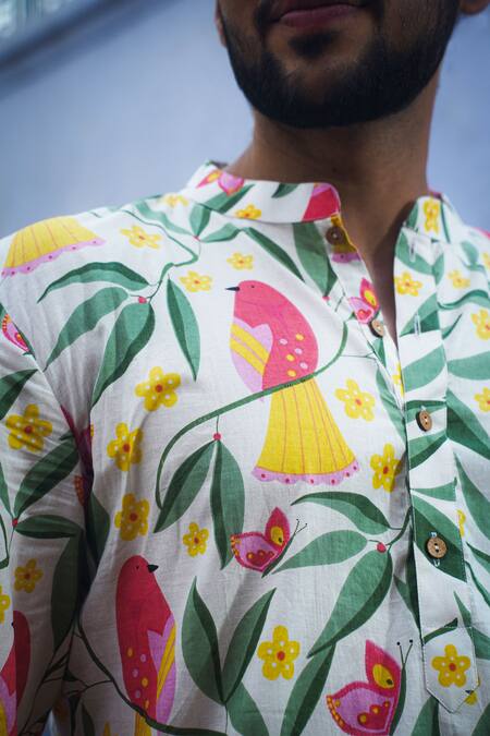 Shop Kalp White Cotton Blossom Elegance Ensemble Print Kurta With Pant Online at Aza Fashions Shop_Kalp_White Cotton Blossom Elegance Ensemble Print Kurta With Pant _Online_at_Aza_Fashions