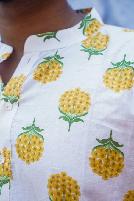 Shop Kalp White Cotton Floral Bloom Print Kurta With Pant Online at Aza Fashions Shop_Kalp_White Cotton Floral Bloom Print Kurta With Pant _Online_at_Aza_Fashions