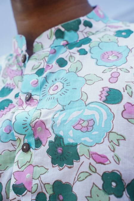 Buy_Kalp_Sky Blue Cotton Embroidery Muted Floral Print Kurta With Pant _Online_at_Aza_Fashions