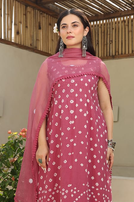 Buy ASRUMO Pink , Satin, Kota Doria Lace, Tie Dye Bandhani Kurta Pant Set Online at Aza Fashions Buy_ASRUMO_Pink , Satin, Kota Doria Lace, Tie Dye Bandhani Kurta Pant Set _Online_at_Aza_Fashions