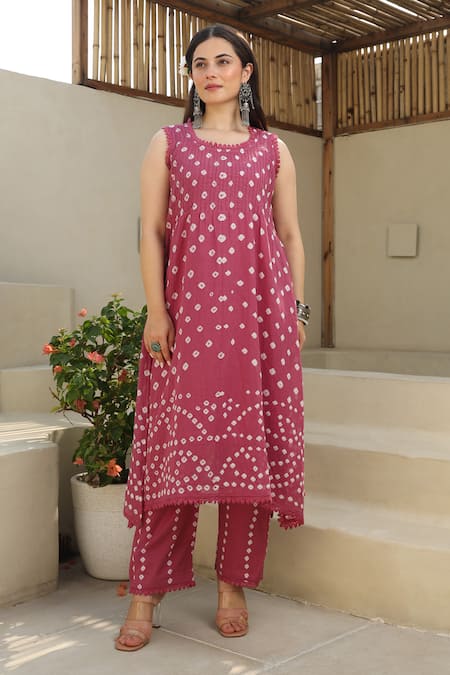 Shop ASRUMO Pink , Satin, Kota Doria Lace, Tie Dye Bandhani Kurta Pant Set Shop_ASRUMO_Pink , Satin, Kota Doria Lace, Tie Dye Bandhani Kurta Pant Set