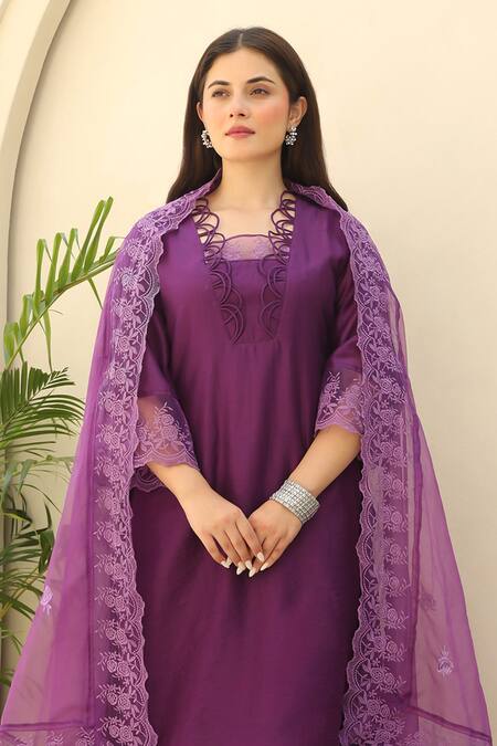 Shop ASRUMO Purple Chanderi Embroidery, Lace Collared Gardenia Embellished Kurta Pant Set Online at Aza Fashions Shop_ASRUMO_Purple Chanderi Embroidery, Lace Collared Gardenia Embellished Kurta Pant Set _Online_at_Aza_Fashions