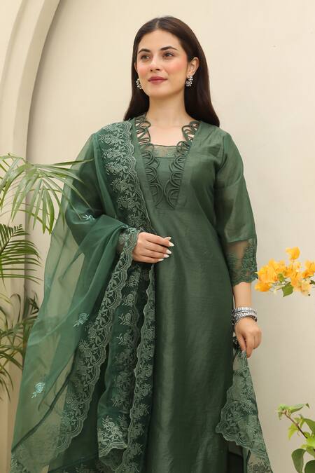 ASRUMO Green Chanderi Lace Round Neck Gardenia Bloom Embellished Kurta Pant Set Online at Aza Fashions ASRUMO_Green Chanderi Lace Round Neck Gardenia Bloom Embellished Kurta Pant Set _Online_at_Aza_Fashions