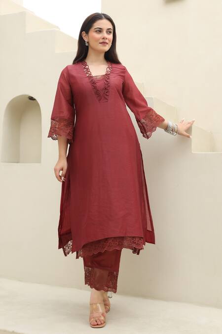 ASRUMO_Maroon Chanderi Lace Gardenia Blossom Embellished Kurta Pant Set _at_Aza_Fashions