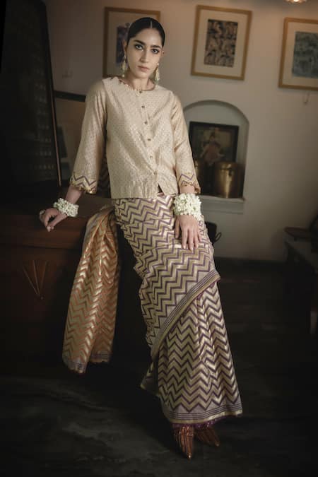 Shop_Swatti Kapoor_Gold Hand Woven Chanderi 60gm Print Foil Round Jind Top _at_Aza_Fashions