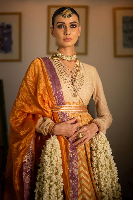 Swatti Kapoor Orange Hand Woven 40gm Chanderi Printed Foil Mehtabh Dupatta Online at Aza Fashions Swatti Kapoor_Orange Hand Woven 40gm Chanderi Printed Foil Mehtabh Dupatta _Online_at_Aza_Fashions