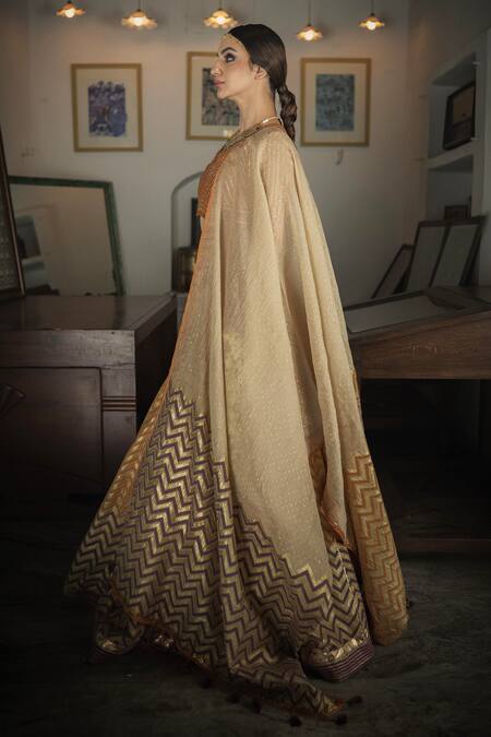 Buy Swatti Kapoor Orange Hand Woven 40gm Chanderi Printed Foil Reet Dupatta Online at Aza Fashions Buy_Swatti Kapoor_Orange Hand Woven 40gm Chanderi Printed Foil Reet Dupatta _Online_at_Aza_Fashions