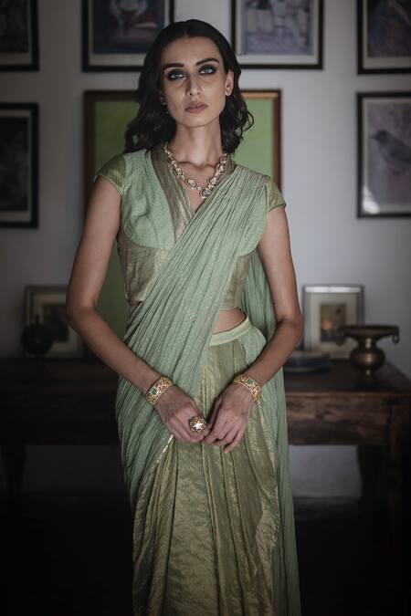 Shop Swatti Kapoor Green Hand Woven 40gm Chanderi Printed Stripe Shawl Collar Soma Saree Blouse Online at Aza Fashions Shop_Swatti Kapoor_Green Hand Woven 40gm Chanderi Printed Stripe Shawl Collar Soma Saree Blouse _Online_at_Aza_Fashions