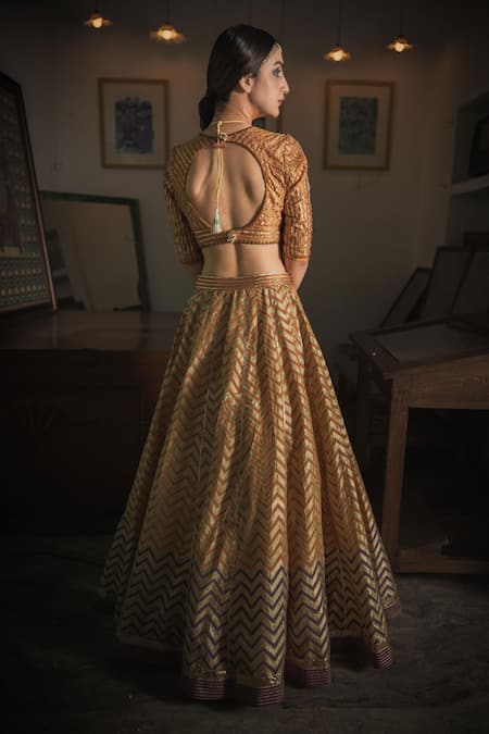 Shop Swatti Kapoor Orange Handwoven 60gm Chanderi Embroidered Gota V Neck Anand Hand Saree Blouse at Aza Fashions Shop_Swatti Kapoor_Orange Handwoven 60gm Chanderi Embroidered Gota V Neck Anand Hand Saree Blouse _at_Aza_Fashions