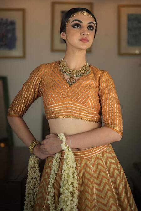 Shop Swatti Kapoor Orange Handwoven 60gm Chanderi Embroidered Gota V Neck Anand Hand Saree Blouse Online at Aza Fashions Shop_Swatti Kapoor_Orange Handwoven 60gm Chanderi Embroidered Gota V Neck Anand Hand Saree Blouse _Online_at_Aza_Fashions