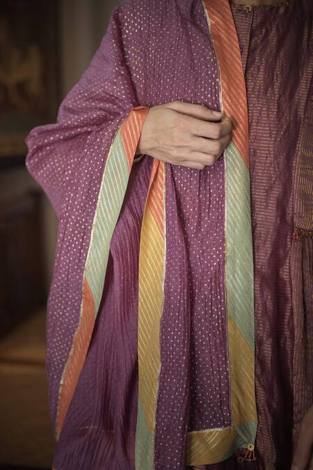 Buy Swatti Kapoor Purple Chanderi Tassels Bijul Handwoven Foil Print Dupatta Online at Aza Fashions Buy_Swatti Kapoor_Purple Chanderi Tassels Bijul Handwoven Foil Print Dupatta _Online_at_Aza_Fashions