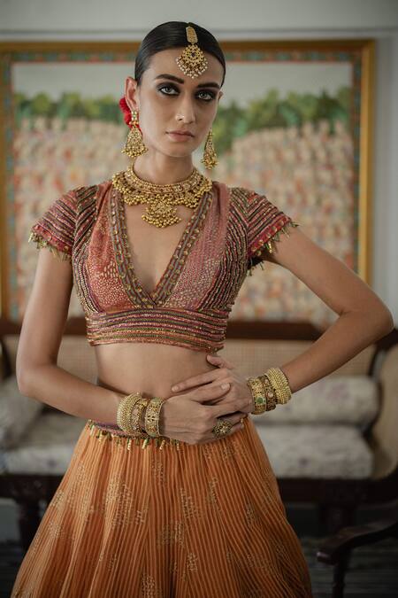 Buy_Swatti Kapoor_Multi Color , Handloom Beads Plunge Chand Handwoven Beadwork Blouse _Online_at_Aza_Fashions