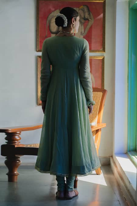 Swatti Kapoor Gazleen Handwoven Foil Print Anarkali 