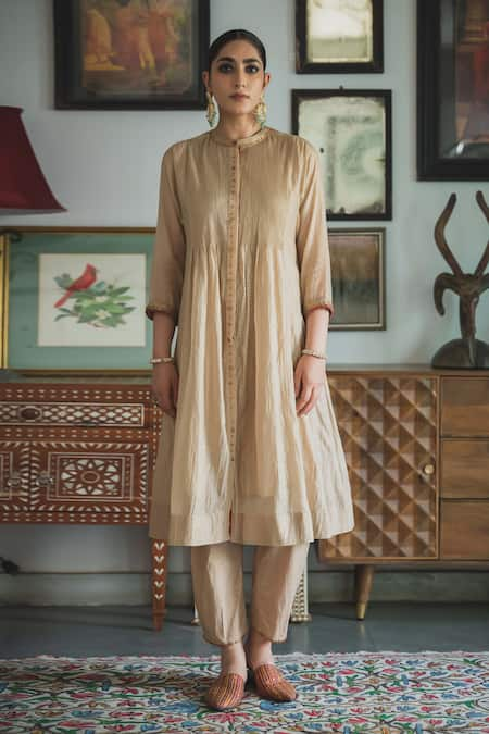 Swatti Kapoor Husnah Handwoven Chanderi Kurta With Slip 