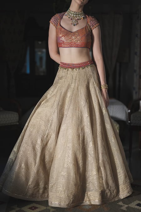 Buy Swatti Kapoor Gold , Silk Organza, Handloom Indo Handwoven Striped Skirt Online at Aza Fashions Buy_Swatti Kapoor_Gold , Silk Organza, Handloom Indo Handwoven Striped Skirt _Online_at_Aza_Fashions