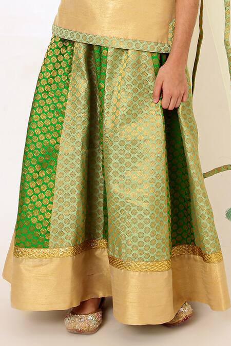 A Little Fable Gold Polyester, Cotton Sequins, Gota Patti, Floral Blouse Lehenga Set at Aza Fashions A Little Fable_Gold Polyester, Cotton Sequins, Gota Patti, Floral Blouse Lehenga Set _at_Aza_Fashions