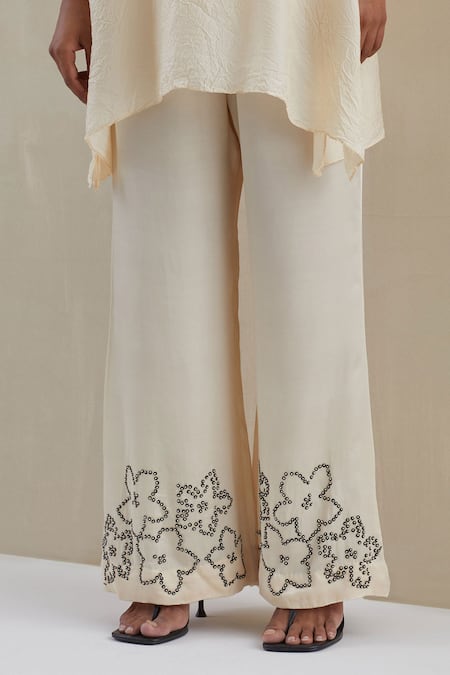 Buy One Not Two Off White Kaftan Crushed Silk Hand Embroidered Sequins Round And Pant Set Online at Aza Fashions Buy_One Not Two_Off White Kaftan Crushed Silk Hand Embroidered Sequins Round And Pant Set _Online_at_Aza_Fashions