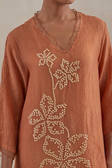 Shop_One Not Two_Orange Kurta Crushed Silk Hand Embroidered Floral V-neck Set _Online_at_Aza_Fashions