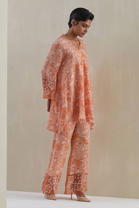 Buy One Not Two Orange Kurta Crushed Silk Hand Embroidered Floral V-neck Set Buy_One Not Two_Orange Kurta Crushed Silk Hand Embroidered Floral V-neck Set