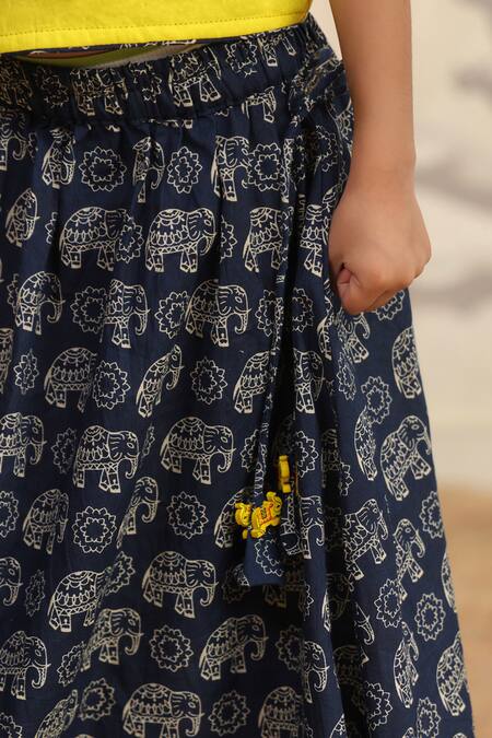 Buy_Cute Couture_Yellow Cotton Printed Elephant Motif Skirt With Top 
