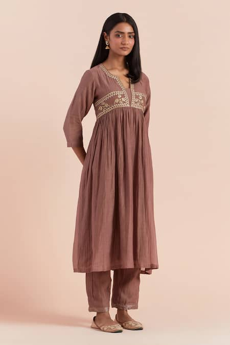 Priya Chaudhary Brown Soft Chanderi Embroidered Floral Notched Round A-line Kurta 