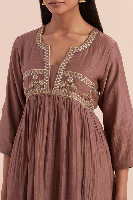 Priya Chaudhary_Brown Soft Chanderi Embroidered Floral Notched Round A-line Kurta_at_Aza_Fashions