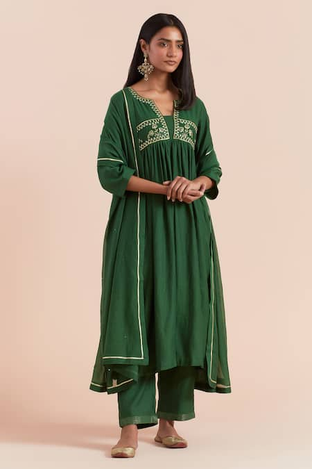 Priya Chaudhary Embroidered Yoke A-Line Kurta Pant Set 