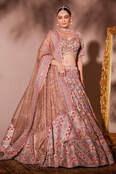 Chaashni By Maansi And Ketan Beige Organza, Net Beads, Tassels, Pearls, Embroidered Work Bridal Lehenga Set at Aza Fashions Chaashni By Maansi And Ketan_Beige Organza, Net Beads, Tassels, Pearls, Embroidered Work Bridal Lehenga Set _at_Aza_Fashions