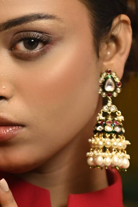 Zaza By Somya_Multi Color Cultured Kundan Studded Tasselled Jhumkas _Online_at_Aza_Fashions