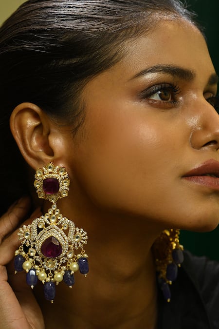 Zaza By Somya_Red Beads, Stones, Diamonds Luxuriously Floral Swirl Kundan Studded Earrings _Online_at_Aza_Fashions