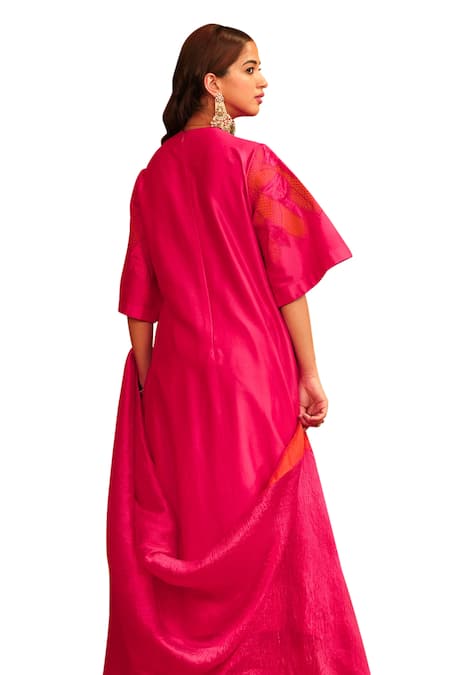 Shop_Omana By Ranjana Bothra_Pink Cotton Satin, Silk Embroidery V-neck Floral Applique Kurta Trouser Set 