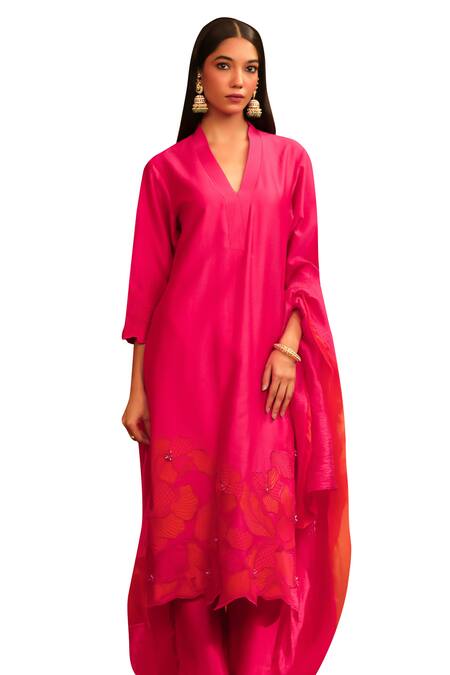 Buy Omana By Ranjana Bothra Pink Cotton Satin, Silk Applique V-neck Floral Kurta Trouser Set Online at Aza Fashions Buy_Omana By Ranjana Bothra_Pink Cotton Satin, Silk Applique V-neck Floral Kurta Trouser Set _Online_at_Aza_Fashions