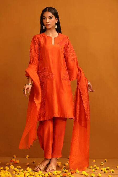 Buy Omana By Ranjana Bothra Orange Cotton Satin, Crepe Embroidery Split Floral Applique Kurta Trouser Set Online at Aza Fashions Buy_Omana By Ranjana Bothra_Orange Cotton Satin, Crepe Embroidery Split Floral Applique Kurta Trouser Set _Online_at_Aza_Fashions